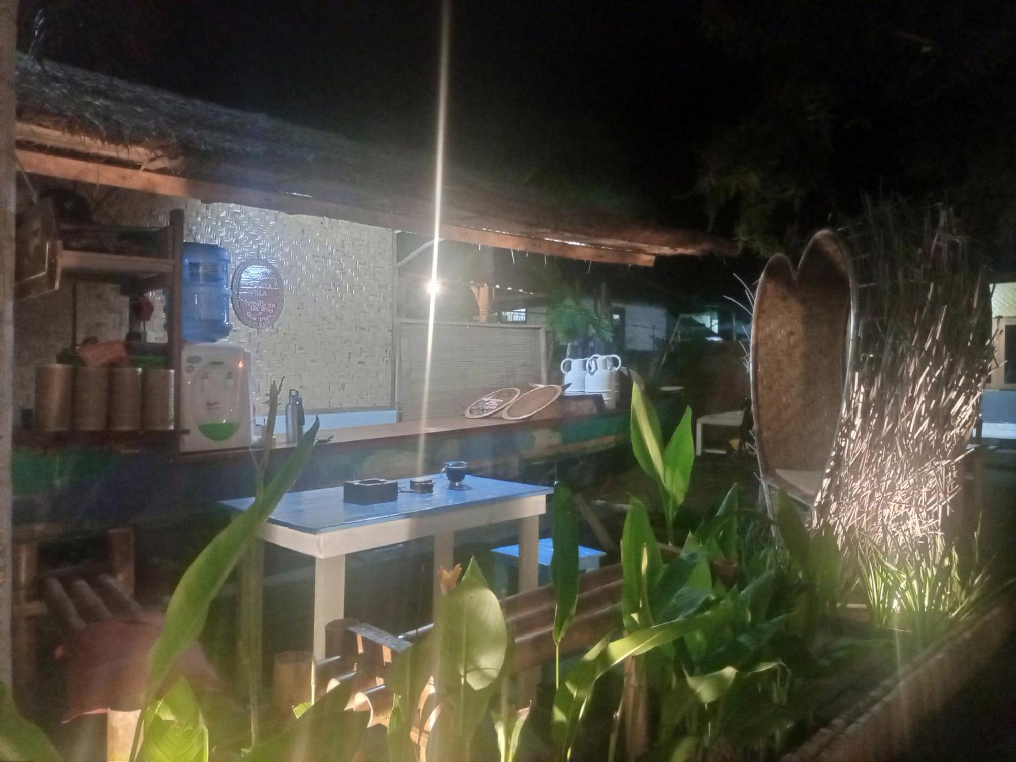 Efrata Villa Gili Air Cameră foto