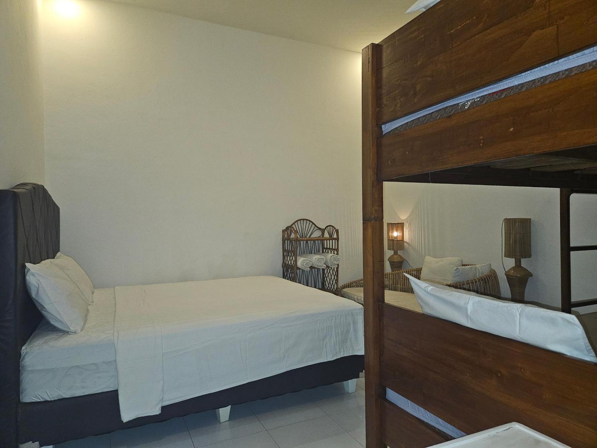 Efrata Villa Gili Air Cameră foto